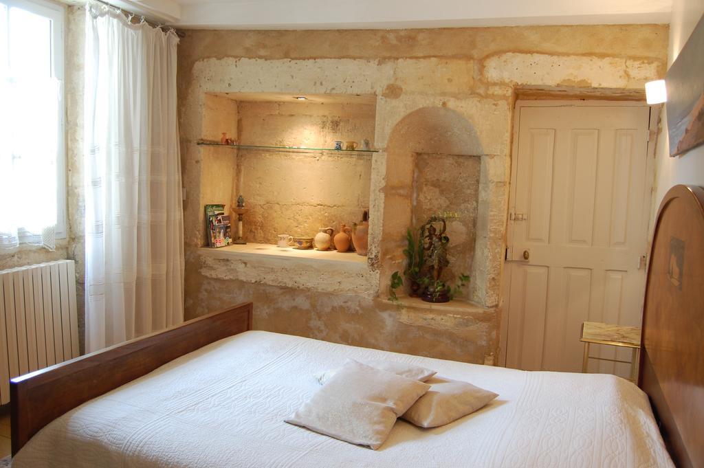 Bed and Breakfast Jardins Secrets Ангулем Экстерьер фото